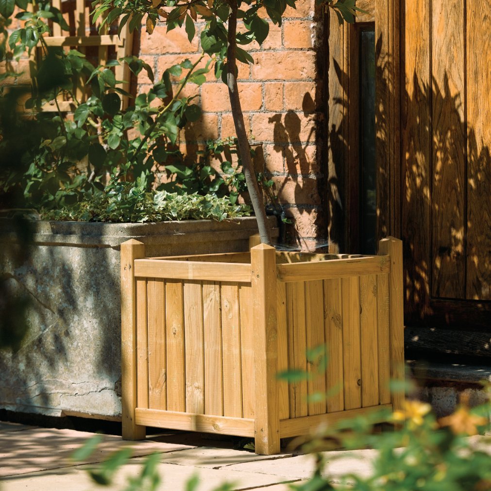Rowlinson Square Planter Price Comparisons | Compare The Build