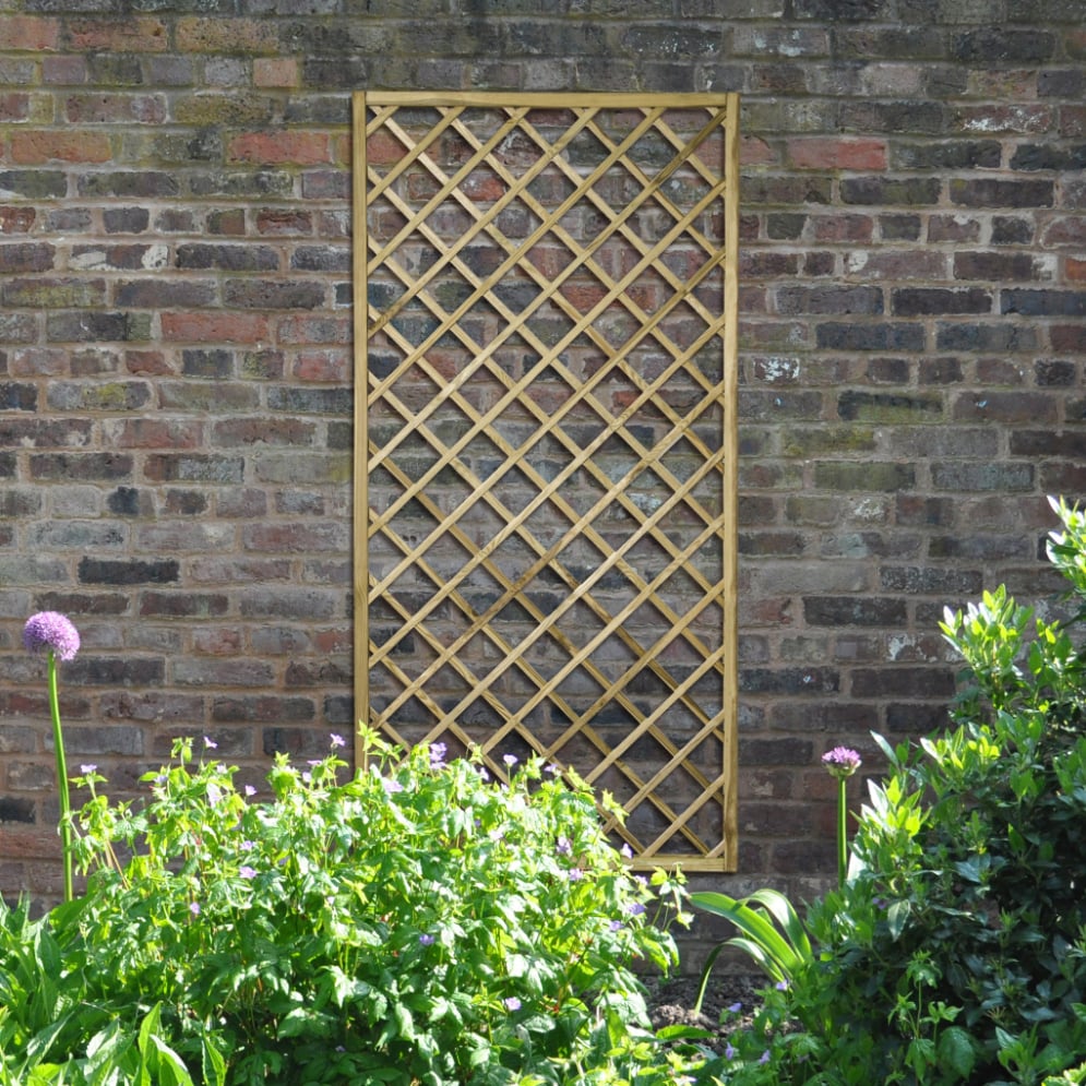 Hidcote Lattice - 180 x 90cm - Pack of 6 FSC® certified Price Comparisons | Compare The Build