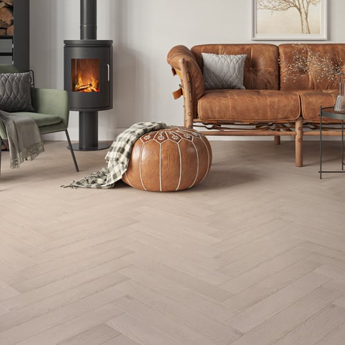 Infinite Flooring Smoky Grey Oak Laminate Herringbone Textured V-Groove AC4 Click 12x100x600mm (1.8m²/pack) Price Comparisons | Compare The Build