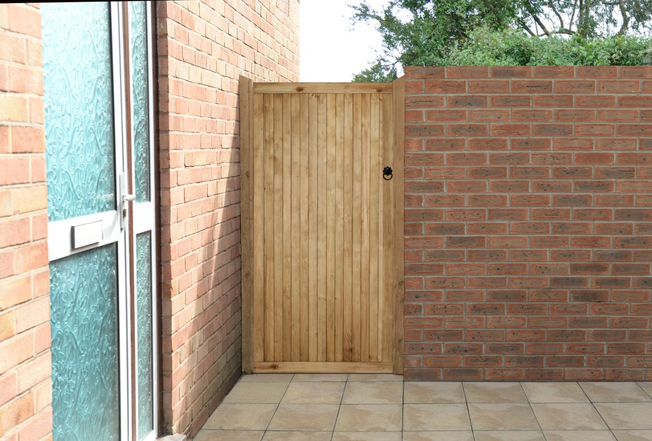 Decibel Gate 6ft (1.8m high) FSC® certified Price Comparisons | Compare The Build