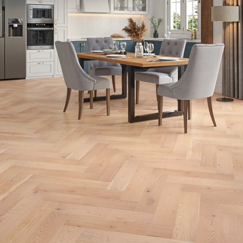 Infinite Flooring Rustic Engineered Oak Herringbone Smooth Invisible Oiled T&G 15x125x600mm (1.2m²/pack) Price Comparisons | Compare The Build