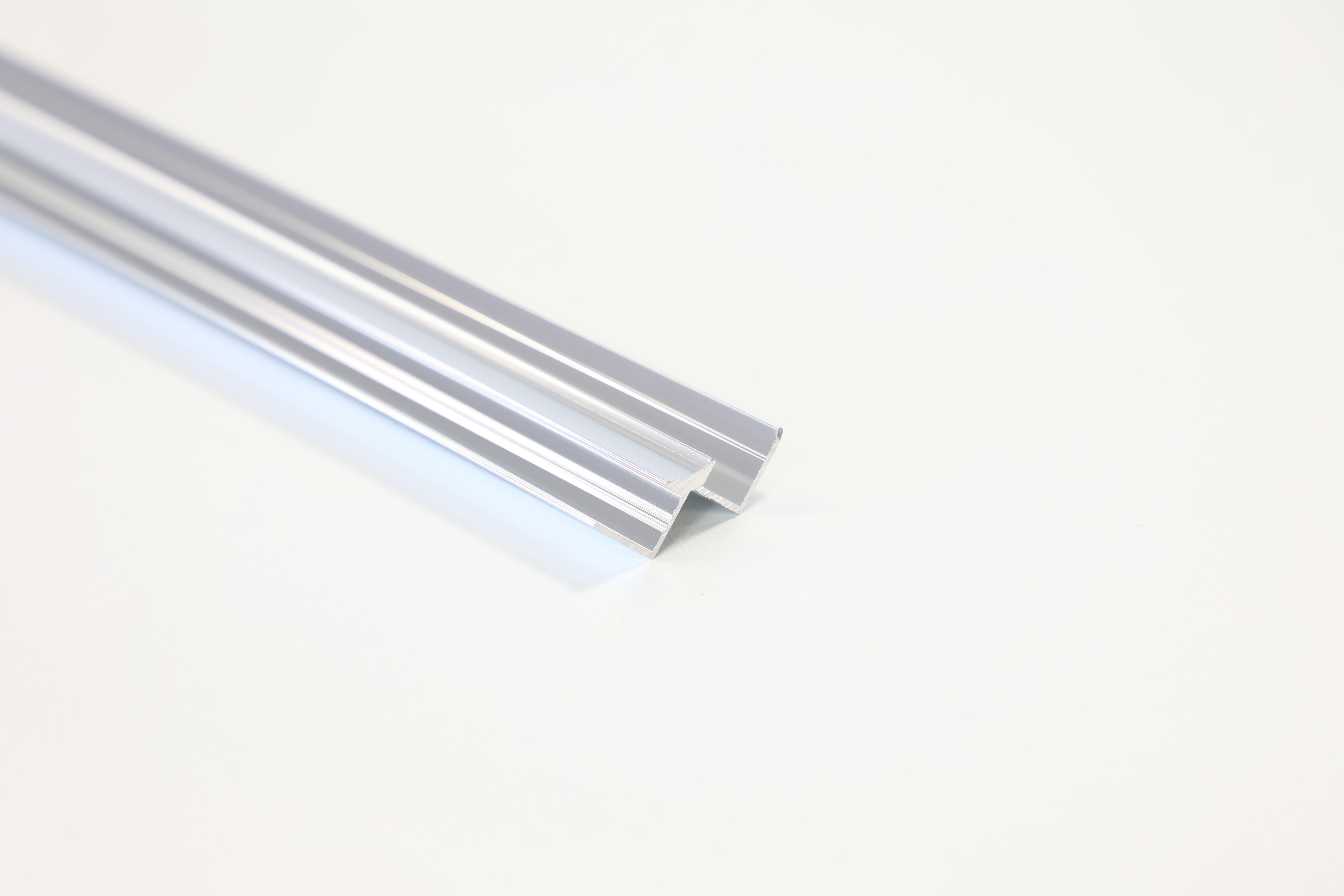 Wet Panel Extrusion Continuous Joint 2400mm SAA Price Comparisons | Compare The Build
