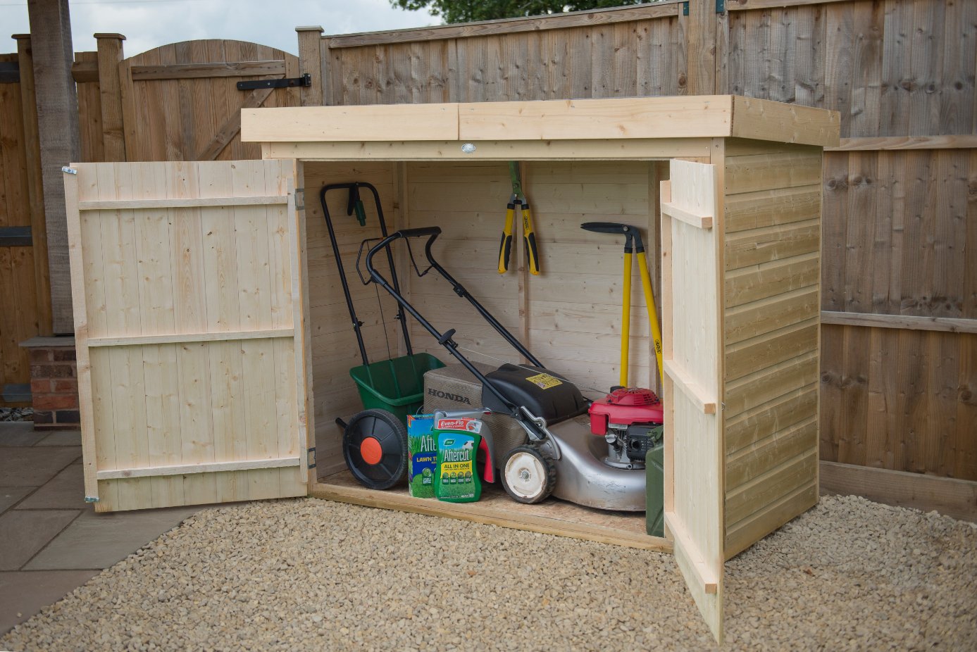 Shiplap Pent Large Outdoor Store - Pressure Treated FSC® certified (Installed) Price Comparisons | Compare The Build