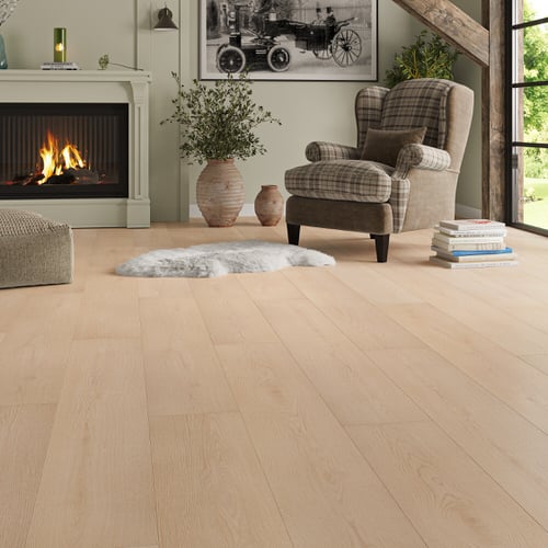 Infinite Flooring Natural Honey Oak Laminate Straight Plank Textured V-Groove AC4 Click 12x238x1515mm (2.136m²/pack) Price Comparisons | Compare The Build